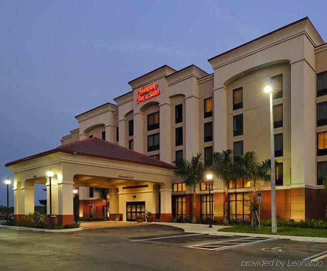 Hampton Inn & Suites Fort Myers Estero Buitenkant foto